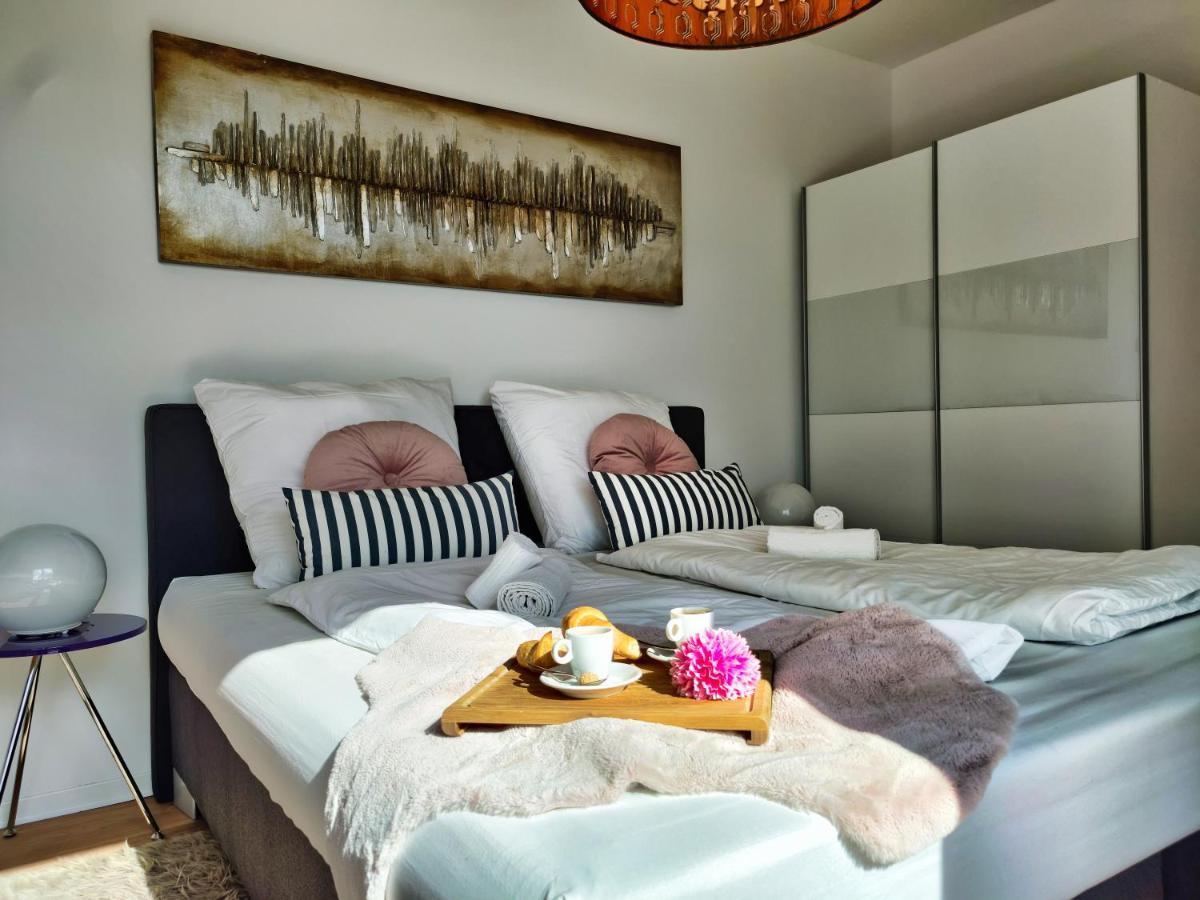 Penthouse Mit Whirlpool Im Herzen Von Niedersachsen Burgwedel  Buitenkant foto