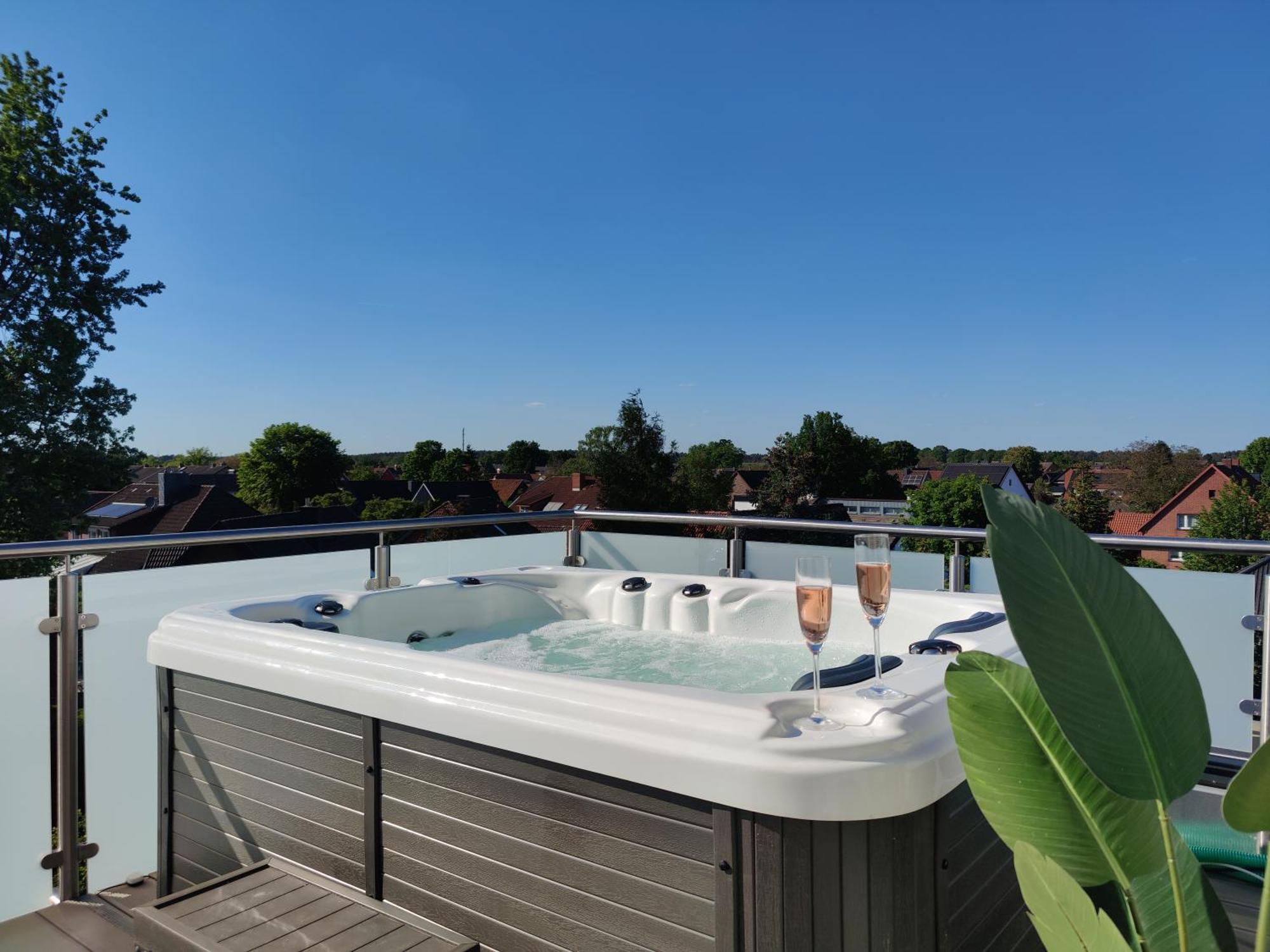Penthouse Mit Whirlpool Im Herzen Von Niedersachsen Burgwedel  Buitenkant foto
